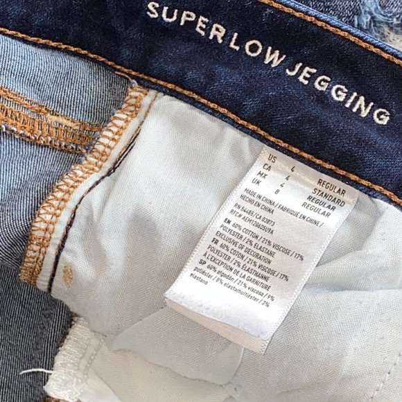 American Eagle Dark Wash Super Low Jegging Jeans - Picture 9 of 10